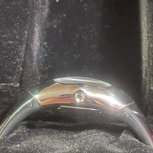 Women’s sport NIKE watch #WR0102 with rubber sports band and polished case - Picture 3 of 5